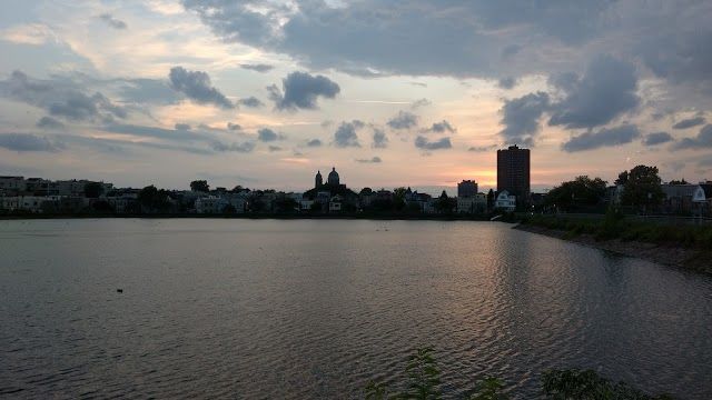 Weehawken & Union City Reservoir Park